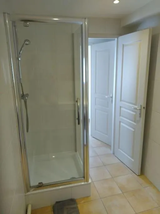 Tiny Duplex Climatise Apartment Lyon